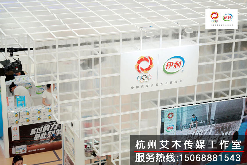 伊利展柜logo標(biāo)示展示拍攝，中國奧委會(huì)官方合作伙伴